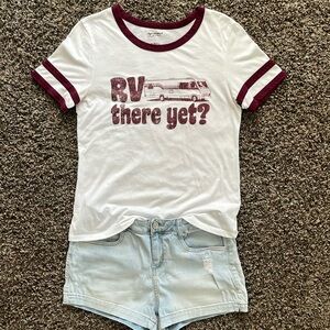 Arizona Jean Company White and Burgundy Tee